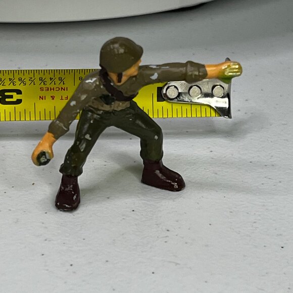 Vintage American WWII Pacific Plastic Soldier Figure Collectible Toy (Marx?) - Picture 7 of 8